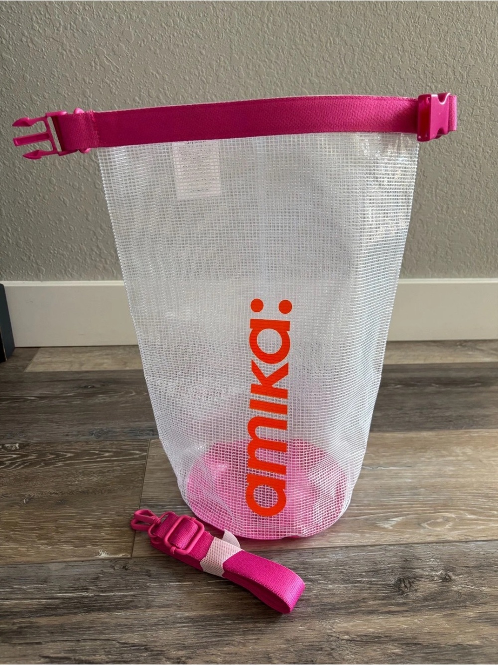 Amika Clear Hair Dry Pink Bag Tote Strap Beach Clip New